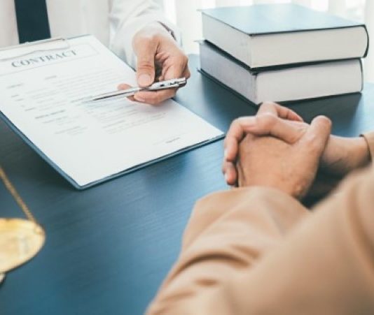 מה האפשרויות לפעולה עבור מי שקיבל דוח על טלפון בנהיגה?