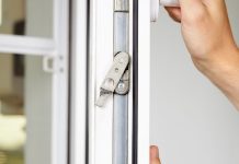 רשת גלילה – פתרון מושלם לחלונות שלך