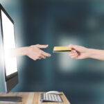 למה כל עסק צריך לחשוב פעמיים לפני שהוא מוותר על סליקת כרטיסי אשראי?