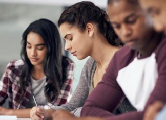 לימוד אנגלית עסקית: הדרך להצלחה מקצועית